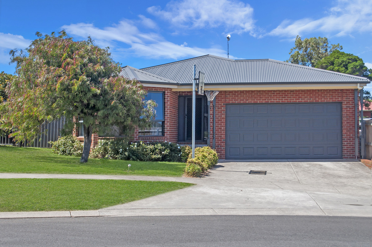 9 Hakea Court, Dennington VIC 3280
