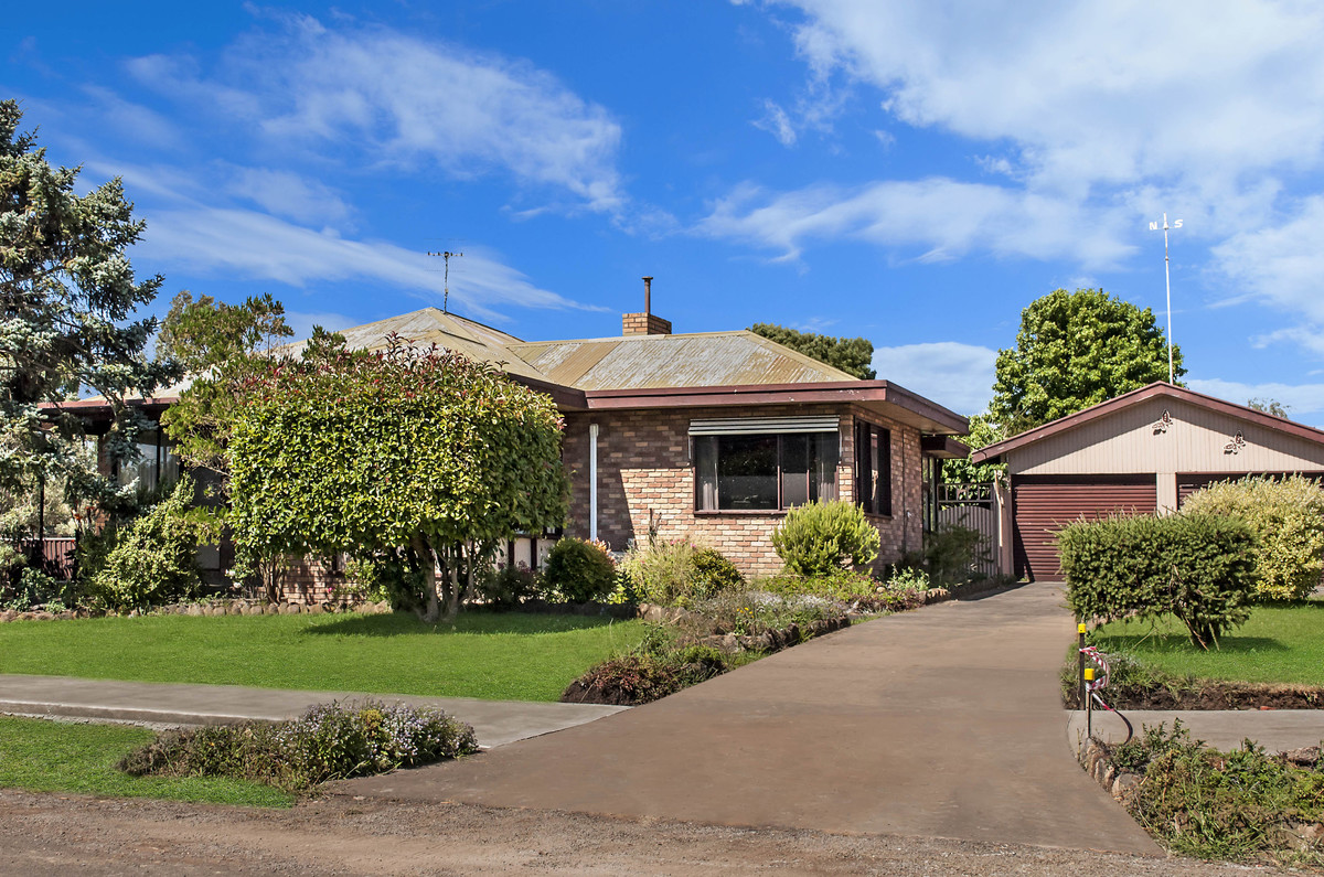 126 Dwarroon Road, Cudgee VIC 3265