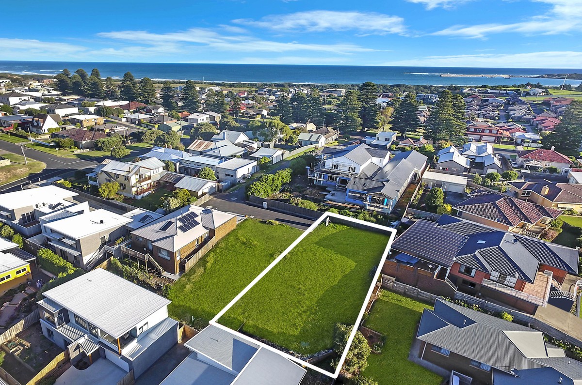 8 Allwood Rise, Warrnambool VIC 3280