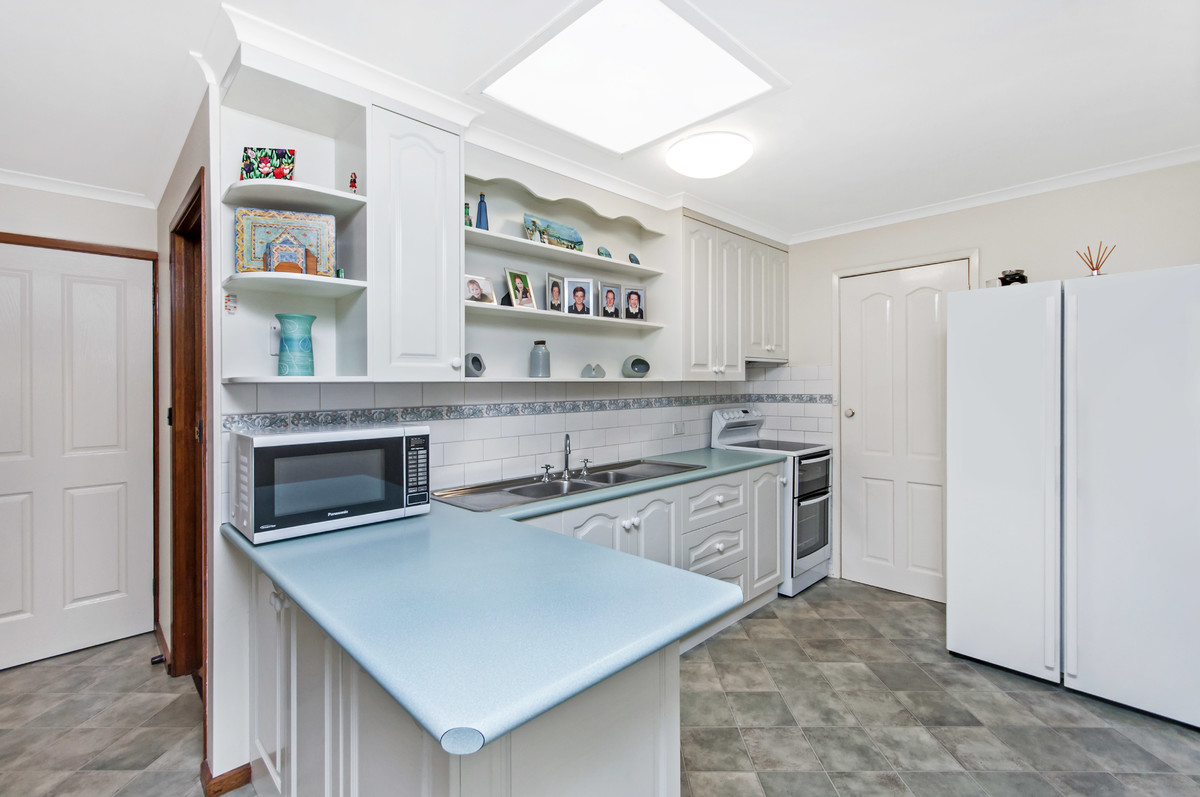 9 Thompson Street, Warrnambool VIC 3280