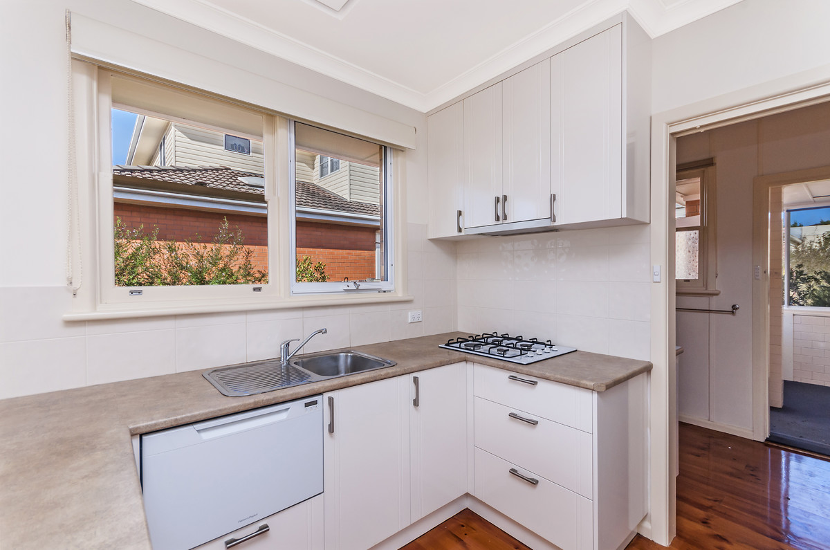 11 Reginald Grove, Warrnambool VIC 3280