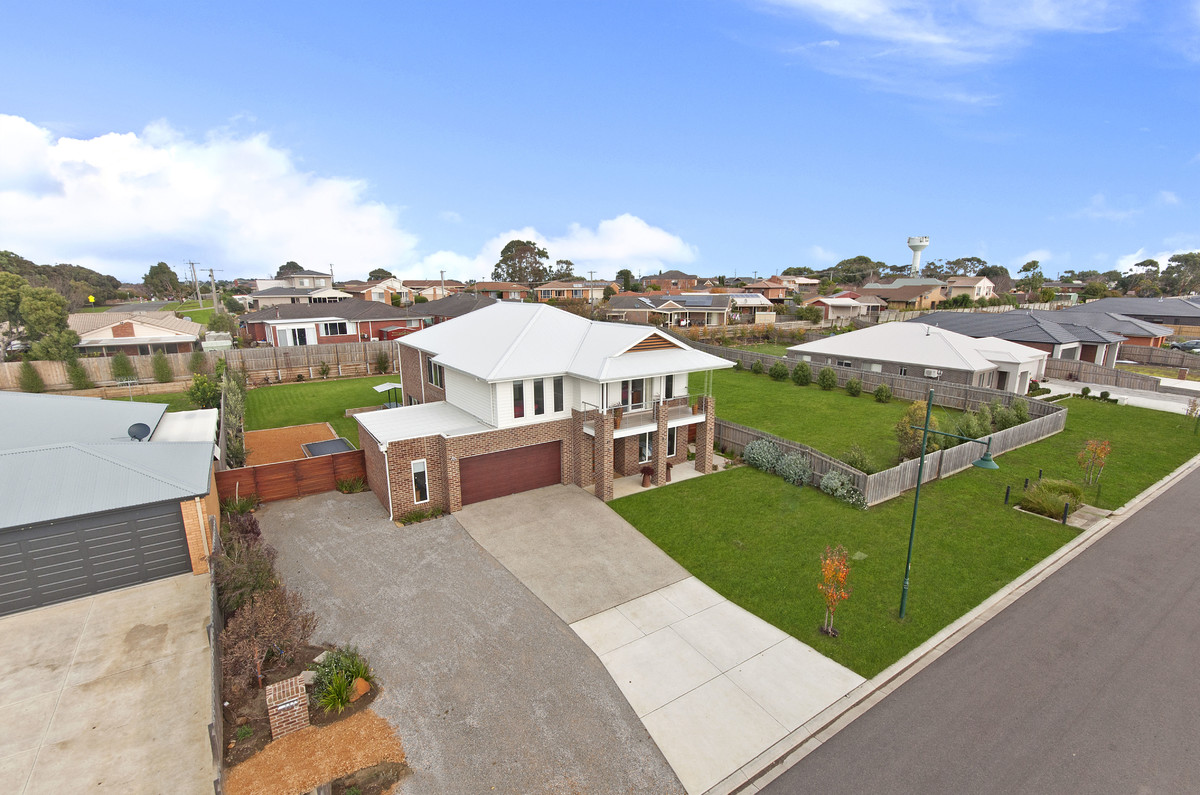 61 Boston Drive, Warrnambool VIC 3280