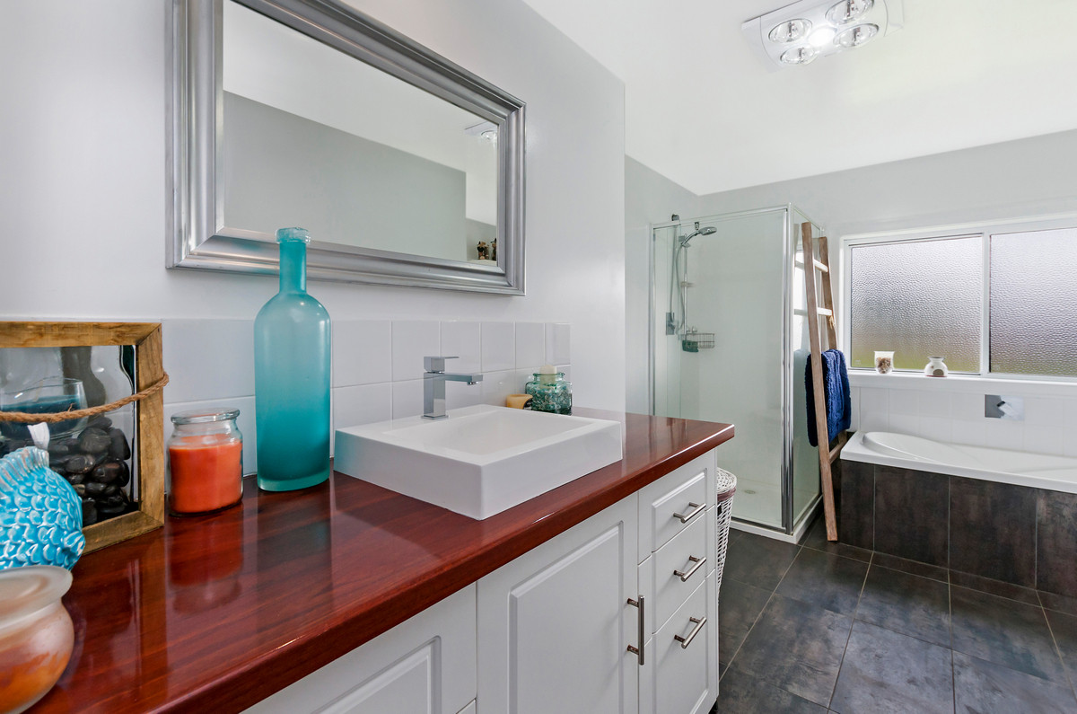 90-92 Grey Street, Terang VIC 3264