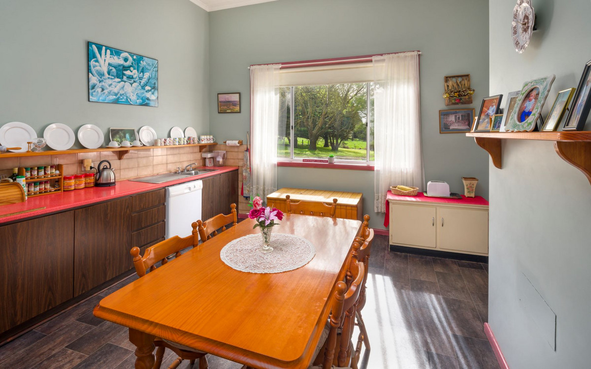 250 Camperdown-Cobden Road, Camperdown VIC 3260