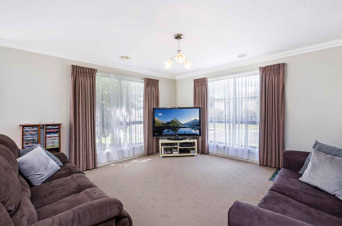 15 Maycarn Court, Warrnambool VIC 3280