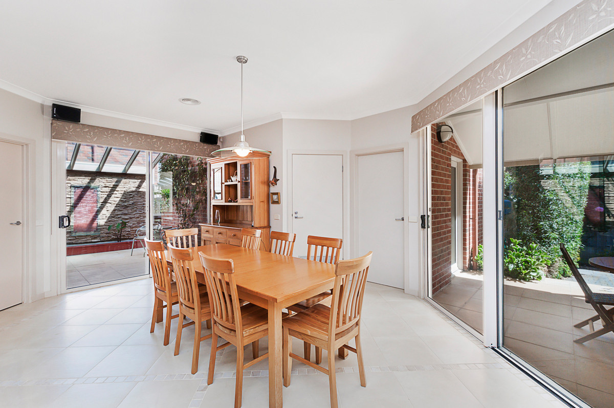 4 Nairn Close, Warrnambool VIC 3280