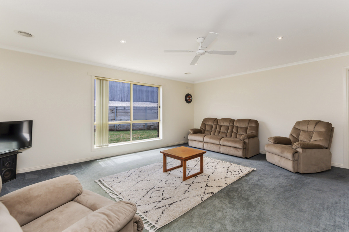 33 Rongoa Drive, Warrnambool VIC 3280
