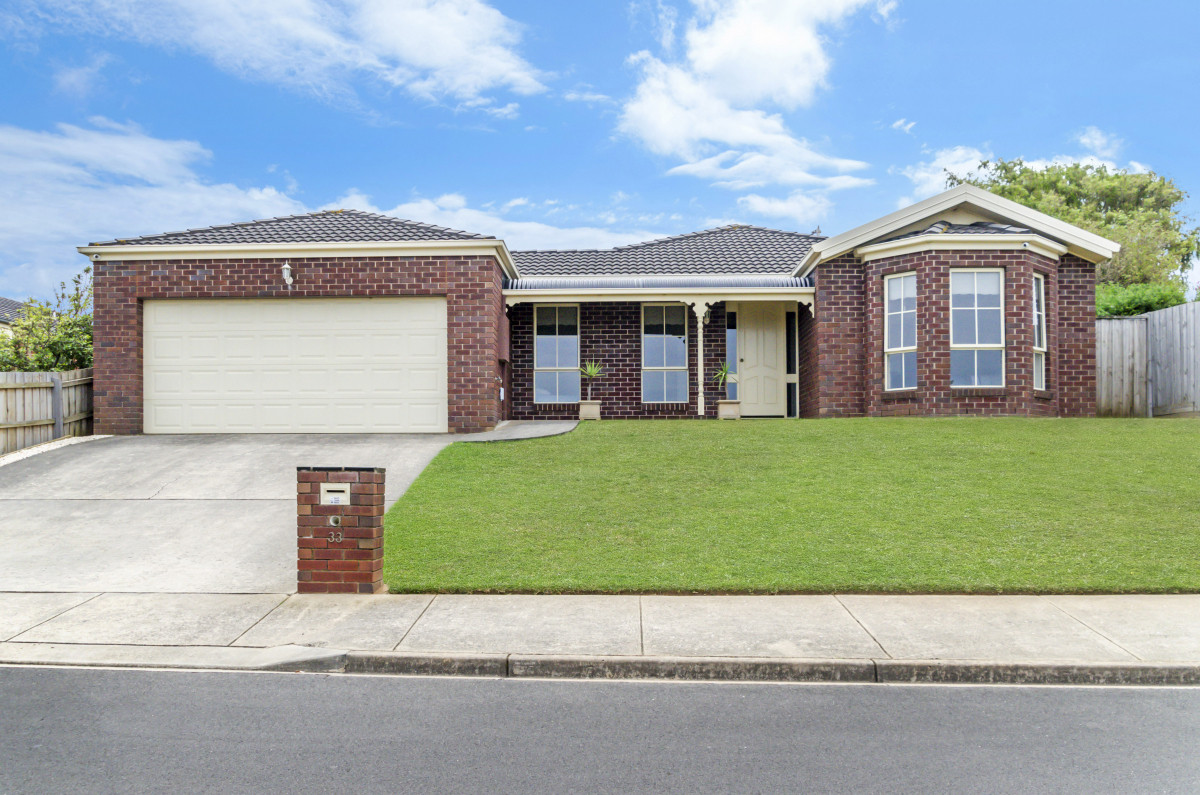 33 Rongoa Drive, Warrnambool VIC 3280