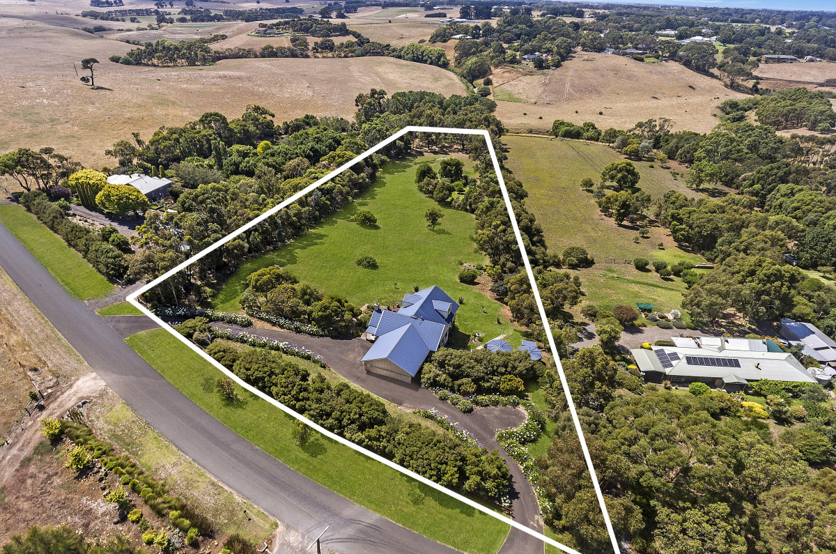 75 Merri View Road, Woodford VIC 3281