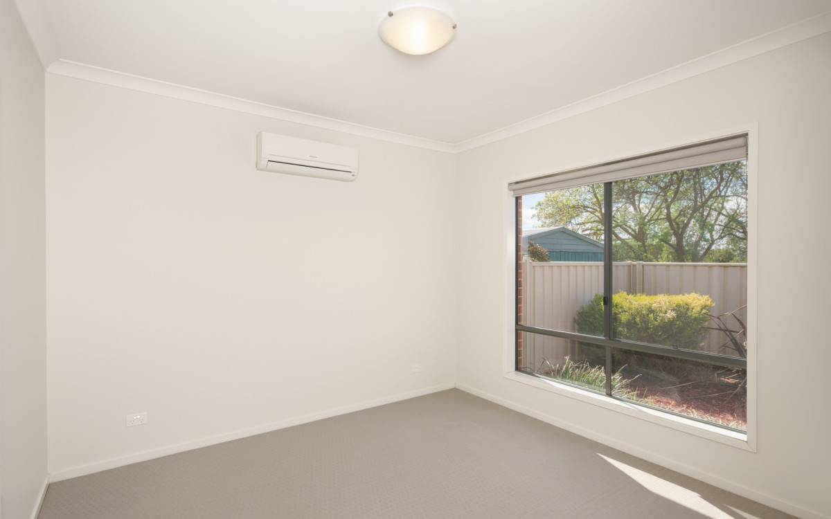 2 / 94 Spring Street, Mortlake VIC 3272