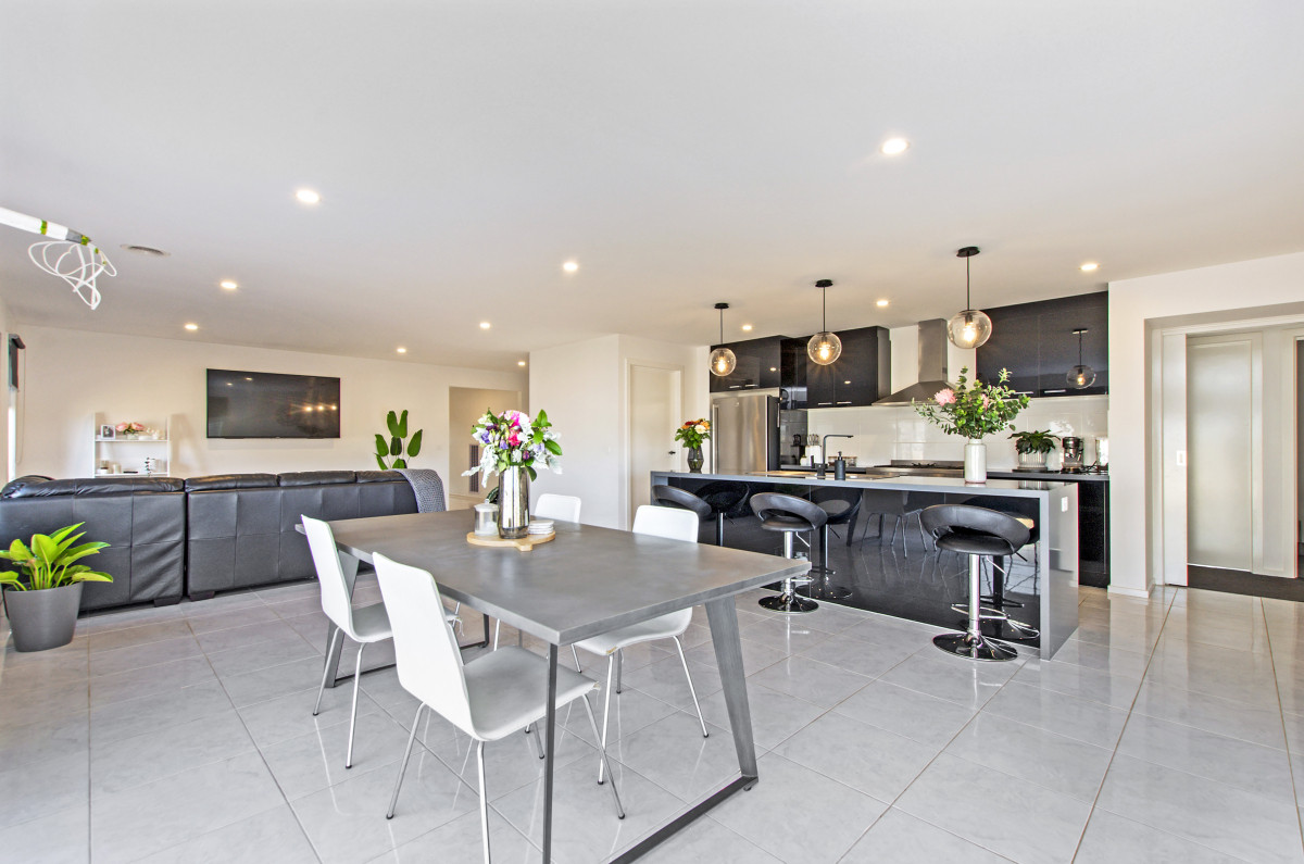 54 Sommerville Boulevard, Warrnambool VIC 3280