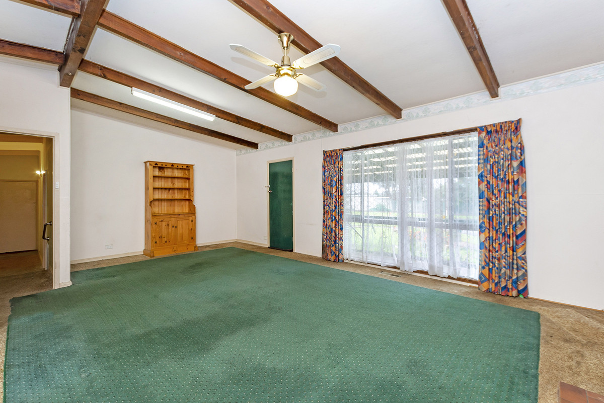 8 Bates Road, Warrnambool VIC 3280