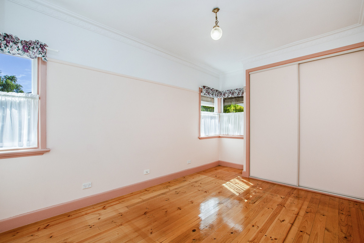 77 Darlington Road, Mortlake VIC 3272