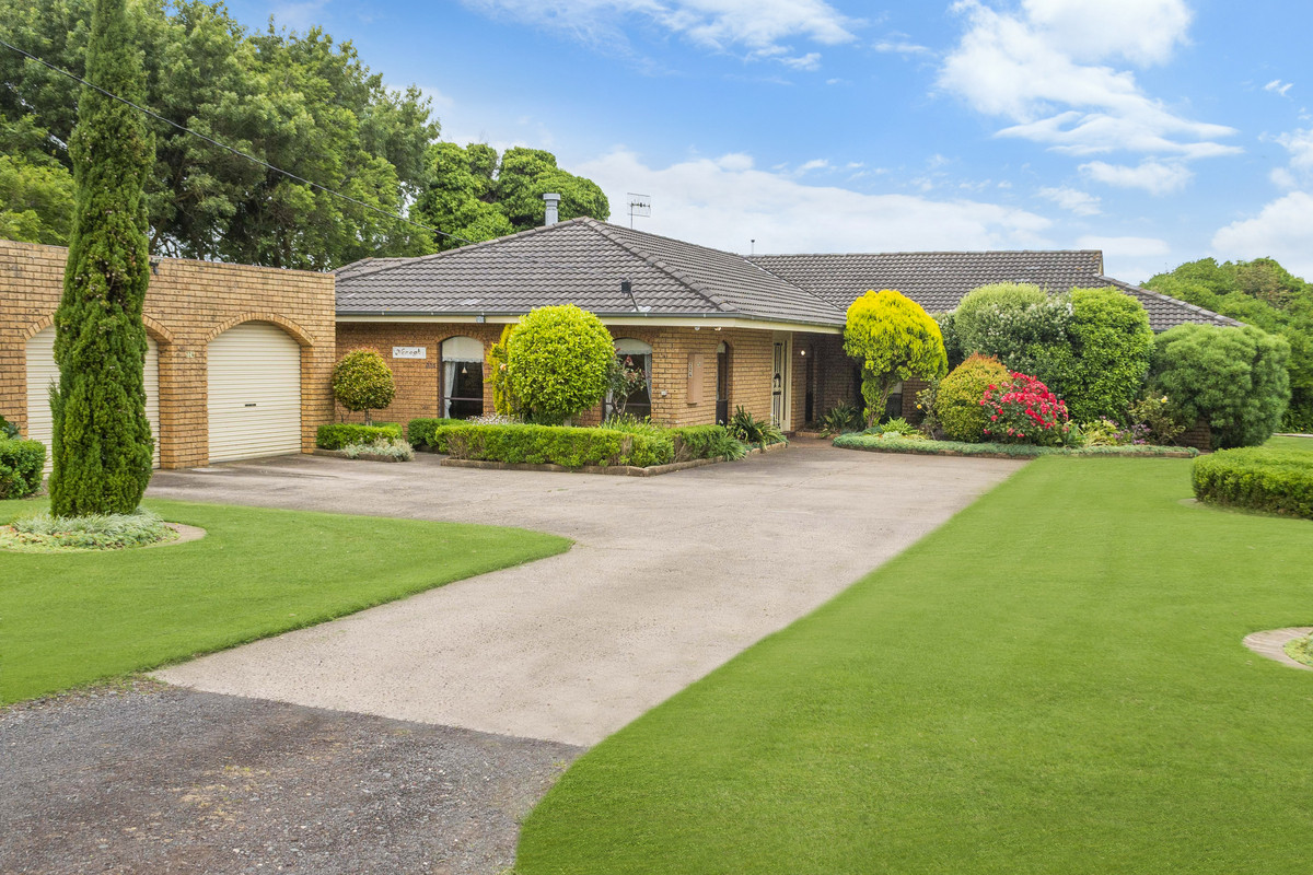 224 Burrells Flat Road, Southern Cross VIC 3283