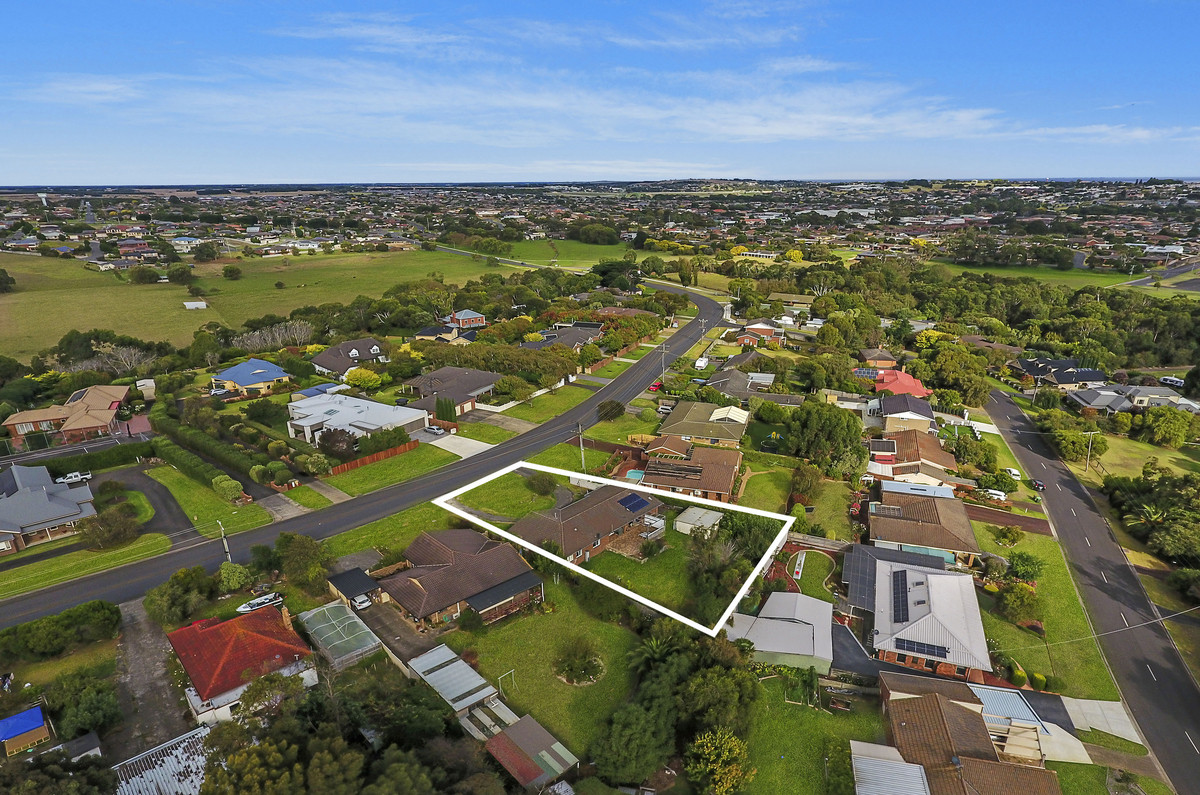 65 Wollaston Road, Warrnambool VIC 3280