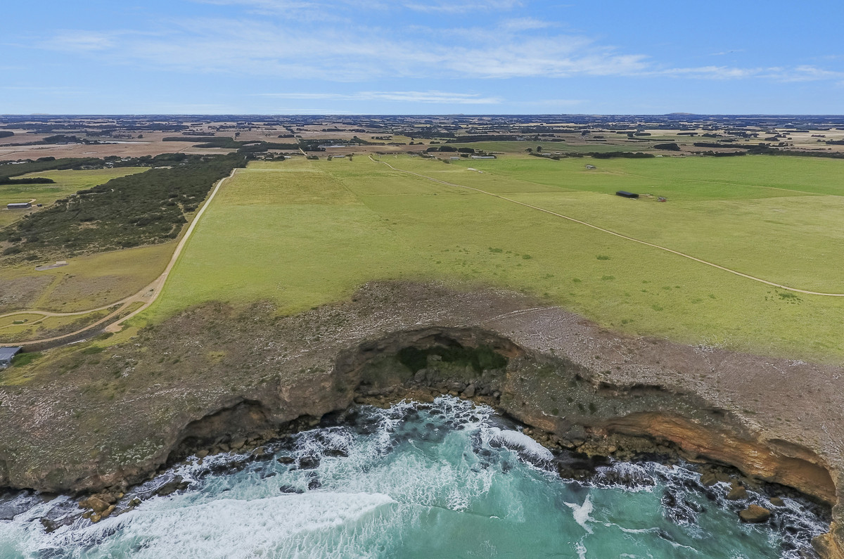 556 Hopkins Point Road, Warrnambool VIC 3280