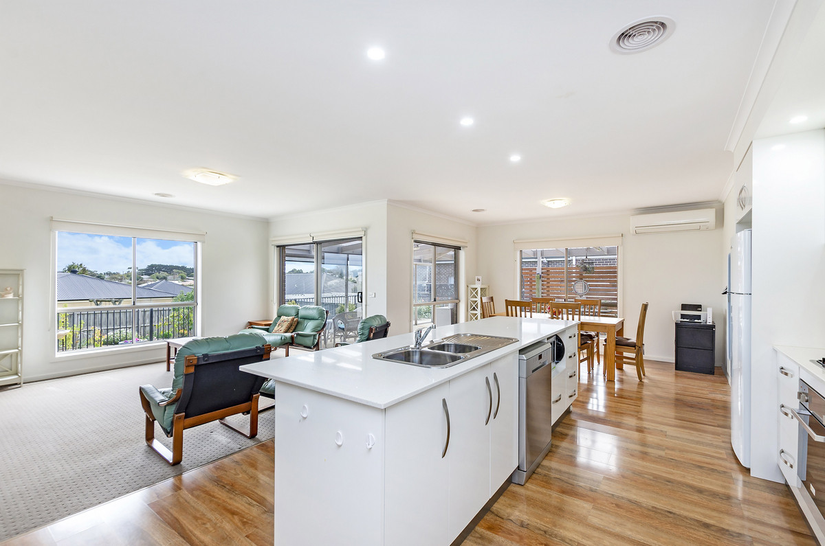 29 Dennington Rise, Warrnambool VIC 3280