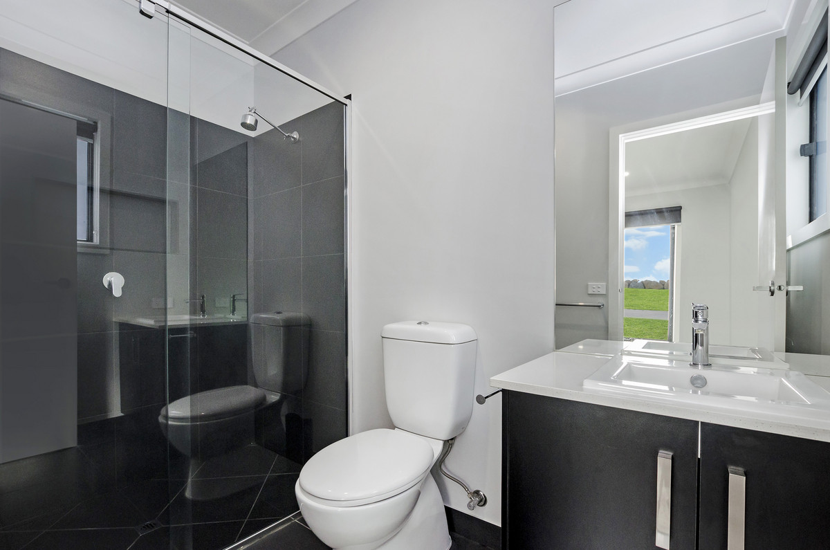 19 Warburton Way, Warrnambool VIC 3280