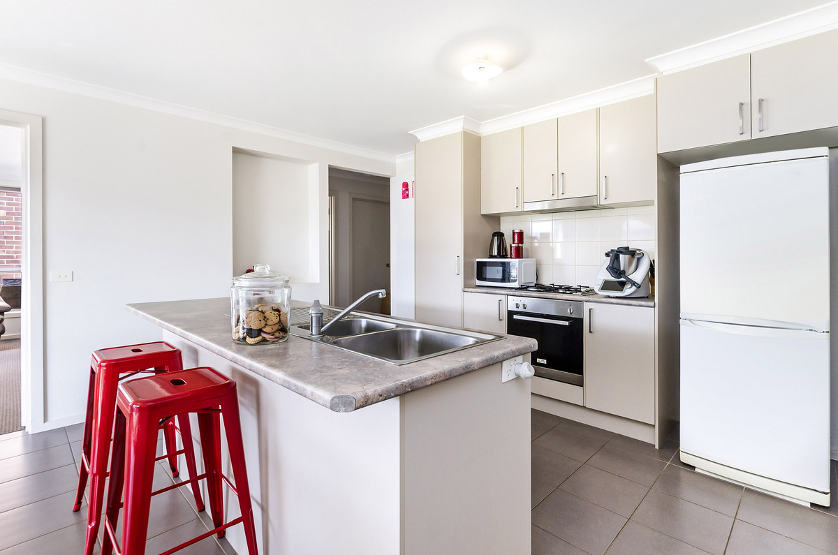 7 Darwinia Street, Dennington VIC 3280