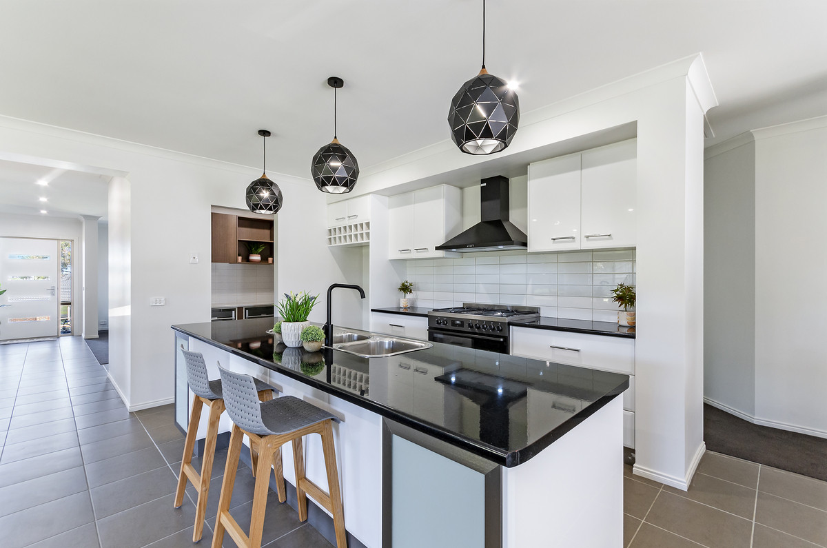 145 Harrington Road, Warrnambool VIC 3280