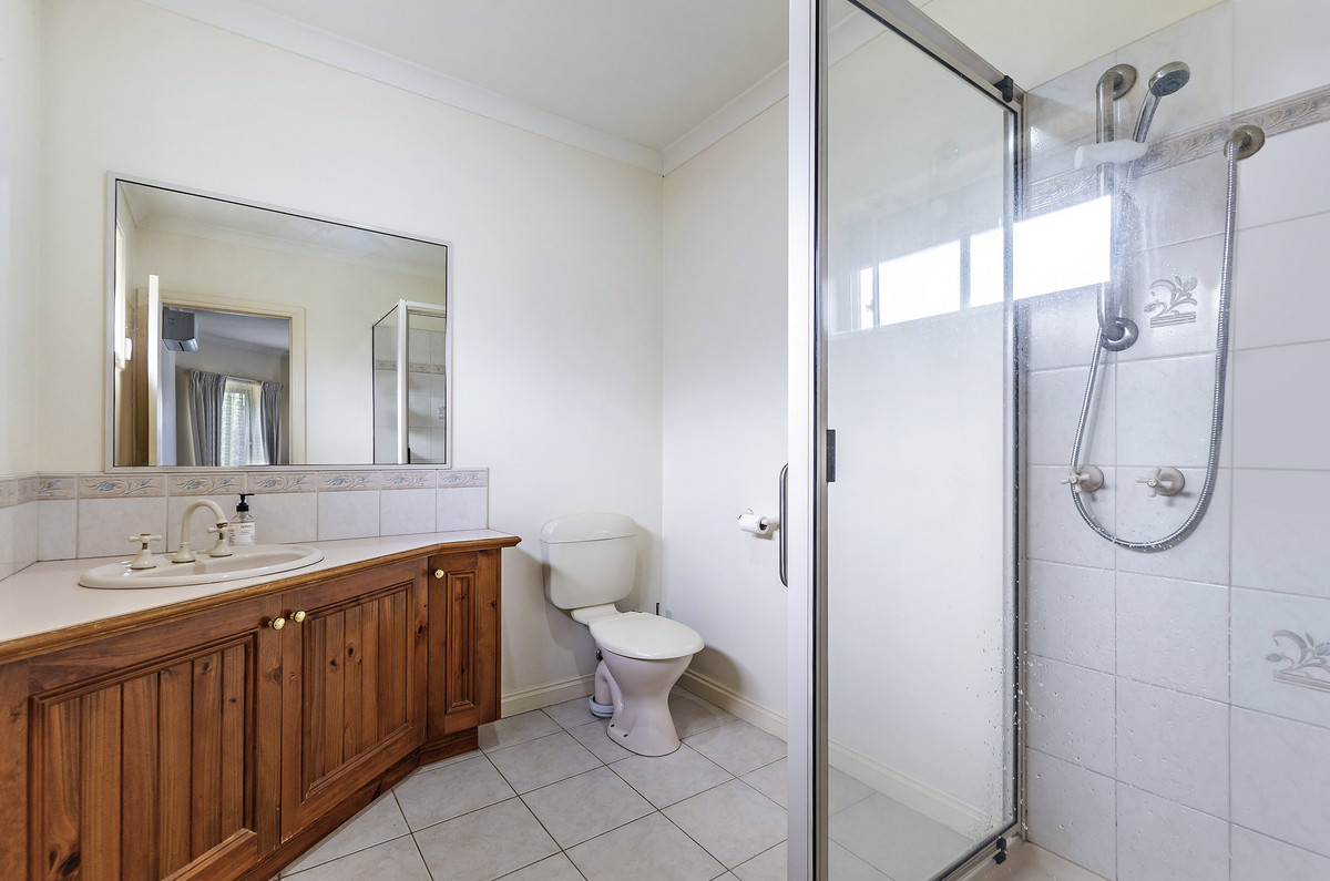 17 Silesia Court, Warrnambool VIC 3280