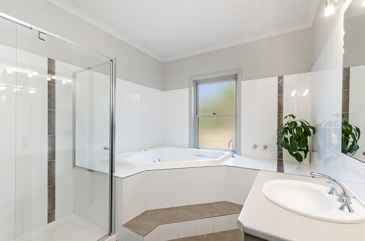227 Princes Highway, Port Fairy VIC 3284