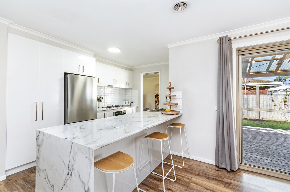 37 Clarke Street, Allansford VIC 3277