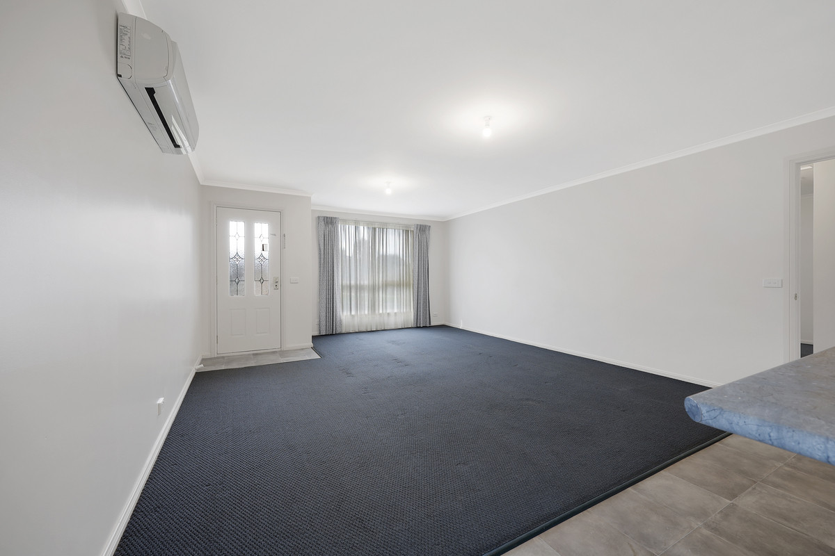 18 Adriana Crescent, Dennington VIC 3280