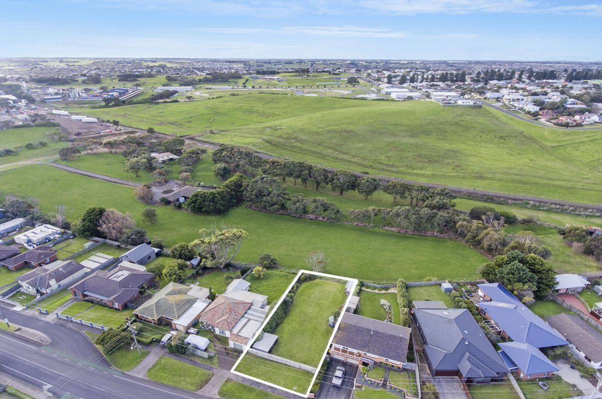 68 Merrivale Drive, Warrnambool VIC 3280