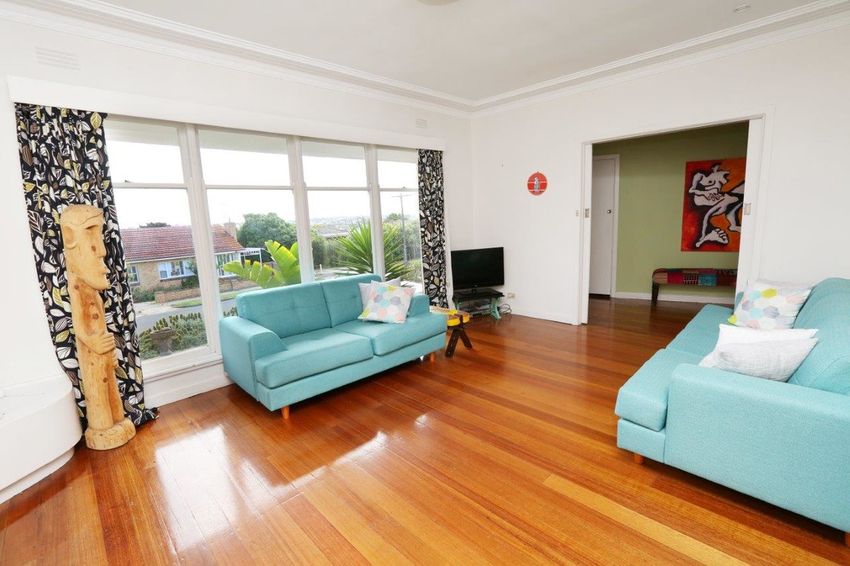 11 Wildwood Crescent, Warrnambool VIC 3280