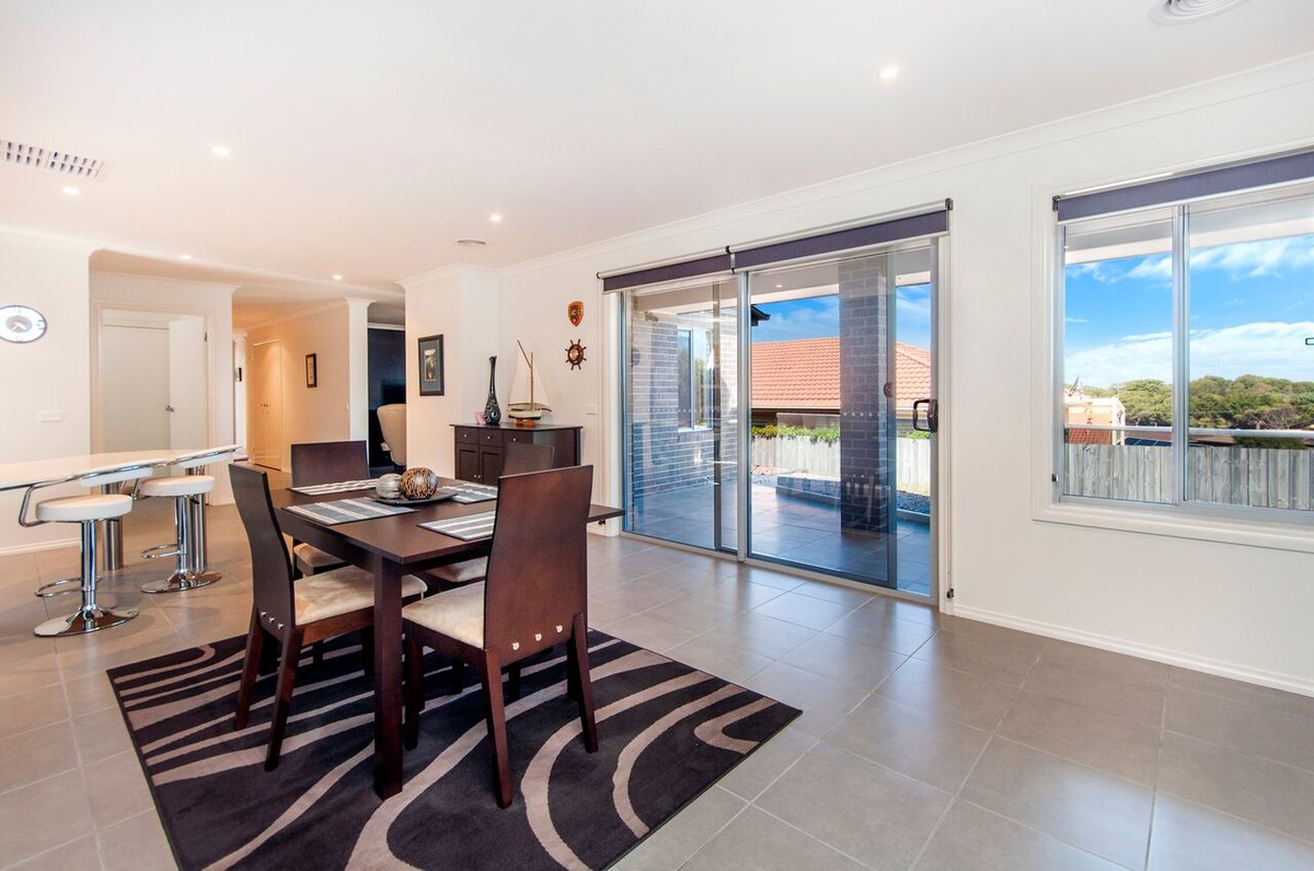 19 Fairway Crescent, Warrnambool VIC 3280