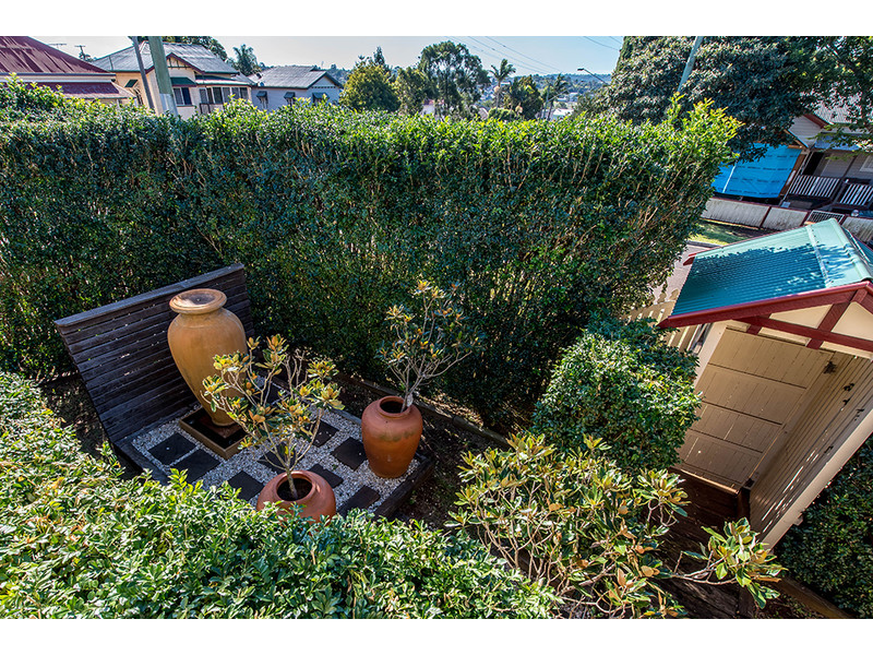Property Photo 23