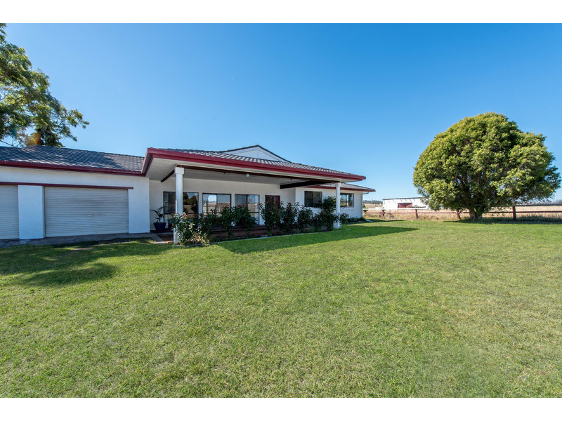 Property Photo 16