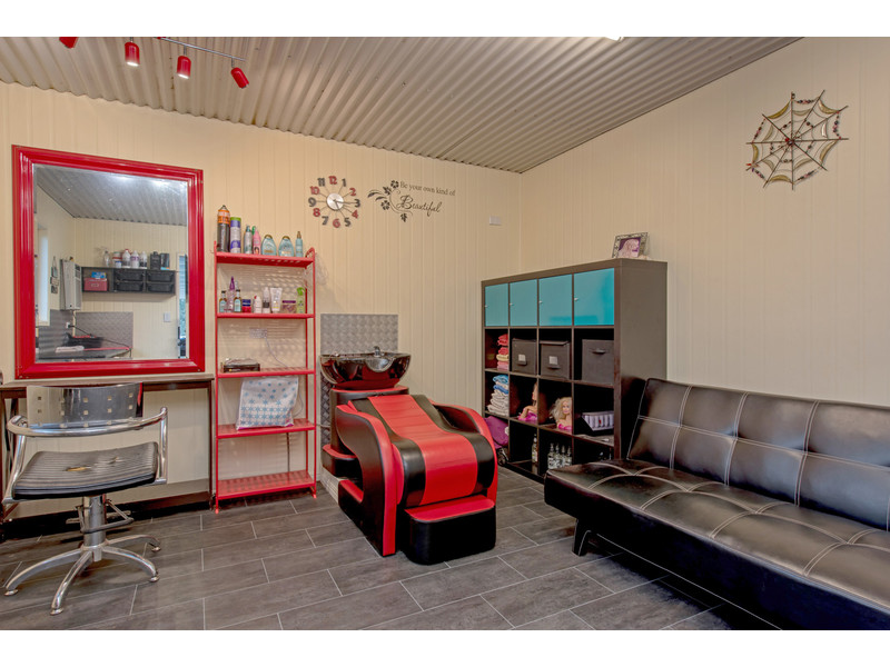 Property Photo 20
