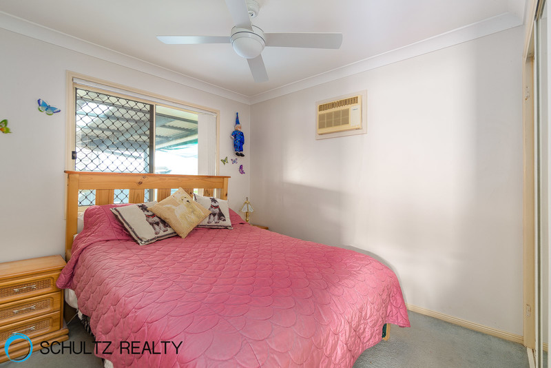 17 Lyrebird Street,Loganlea,Australia 4131,4 Bedrooms Bedrooms,2 BathroomsBathrooms,House,Lyrebird Street,1041