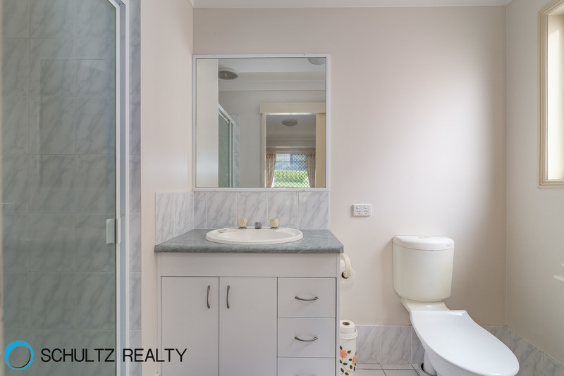 17 Lyrebird Street,Loganlea,Australia 4131,4 Bedrooms Bedrooms,2 BathroomsBathrooms,House,Lyrebird Street,1041
