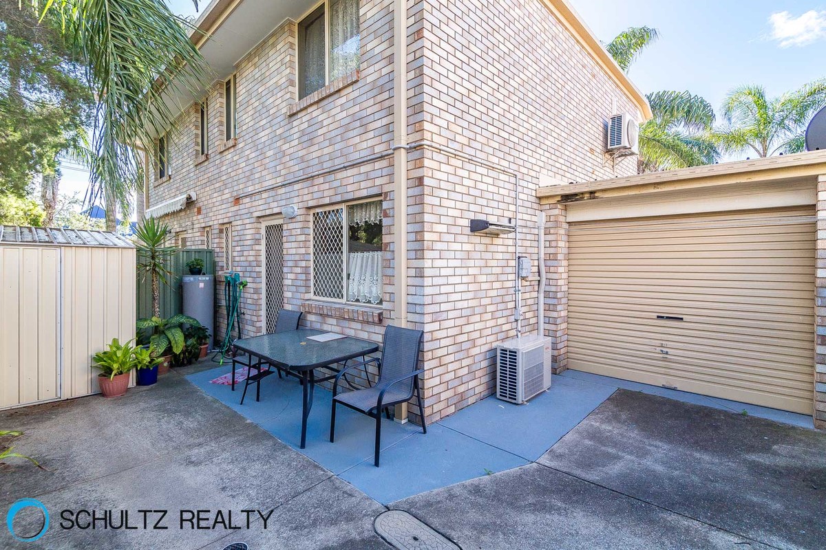 2/88-90 Boundary Street,Beenleigh,Australia 4207,2 Bedrooms Bedrooms,1 BathroomBathrooms,Townhouse,Boundary Street,1043