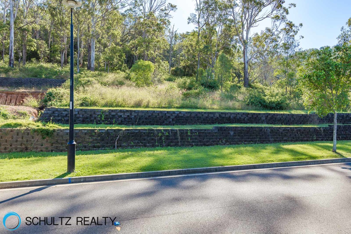 46 Sunridge Circuit,Bahrs Scrub,Australia 4207,4 Bedrooms Bedrooms,2 BathroomsBathrooms,House,Sunridge Circuit,1044