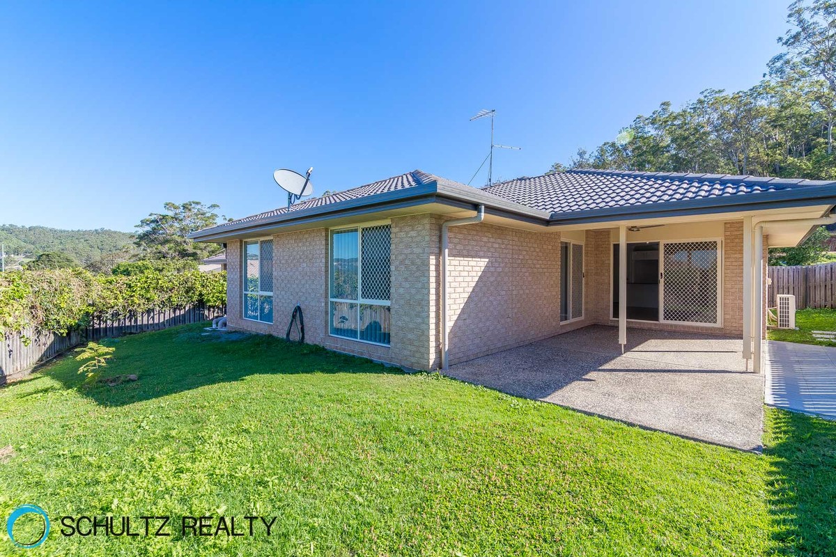46 Sunridge Circuit,Bahrs Scrub,Australia 4207,4 Bedrooms Bedrooms,2 BathroomsBathrooms,House,Sunridge Circuit,1044