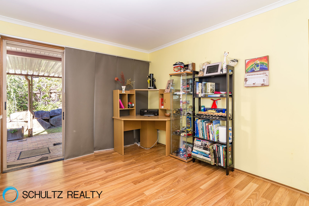 53 Mount Warren Boulevard,Mount Warren Park,Australia 4207,4 Bedrooms Bedrooms,2 BathroomsBathrooms,House,Mount Warren Boulevard,1047