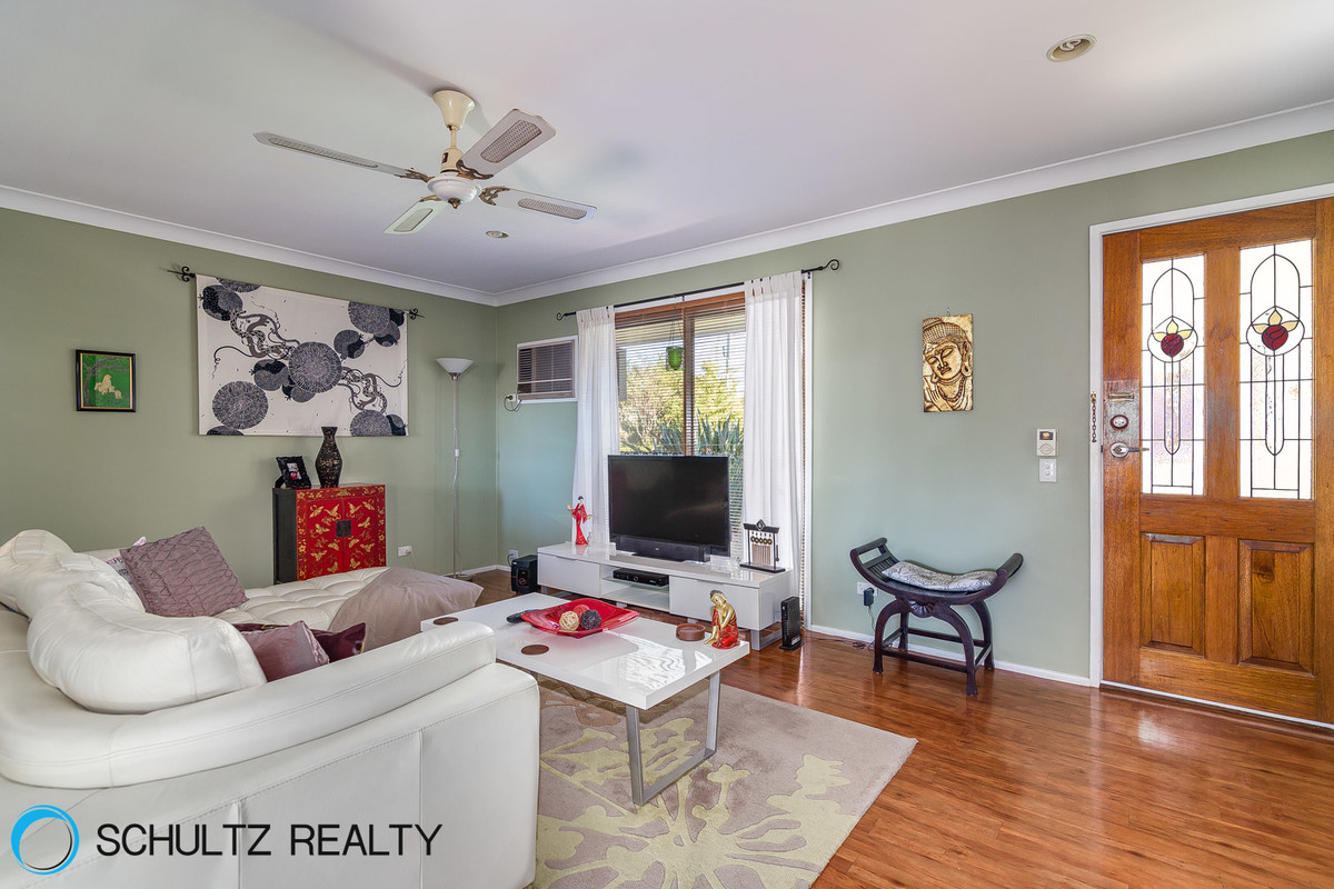 112 Mount Warren Boulevard,Mount Warren Park,Australia 4207,3 Bedrooms Bedrooms,1 BathroomBathrooms,House,Mount Warren Boulevard,1048