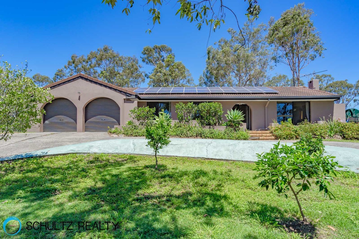 8 Peachey Road,Ormeau,Australia 4208,4 Bedrooms Bedrooms,2 BathroomsBathrooms,House,Peachey Road,1070