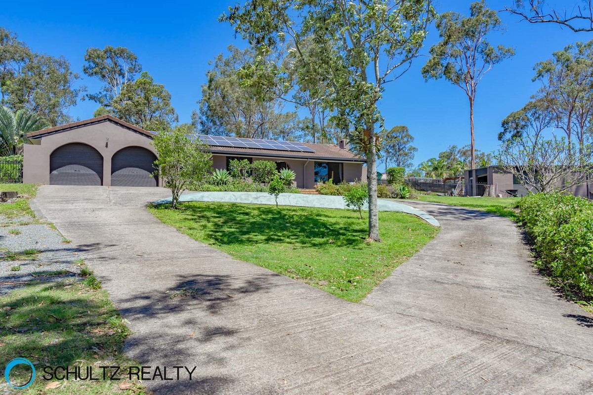 8 Peachey Road,Ormeau,Australia 4208,4 Bedrooms Bedrooms,2 BathroomsBathrooms,House,Peachey Road,1070