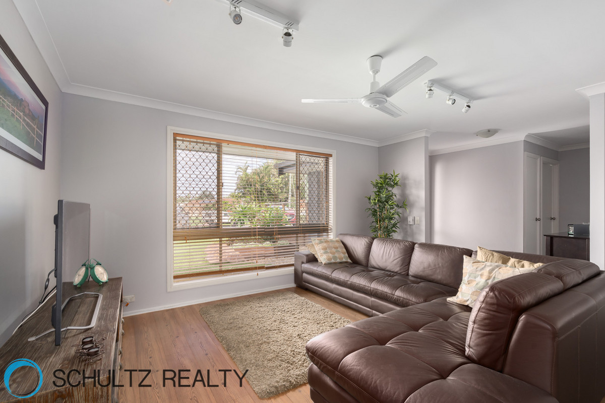 15 Jeffrey Court, Mount Warren Park, Australia 4207, 4 Bedrooms Bedrooms, ,2 BathroomsBathrooms,House,Sold,Jeffrey Court,1072