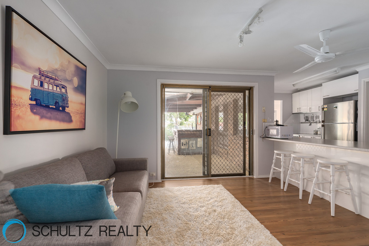 15 Jeffrey Court, Mount Warren Park, Australia 4207, 4 Bedrooms Bedrooms, ,2 BathroomsBathrooms,House,Sold,Jeffrey Court,1072