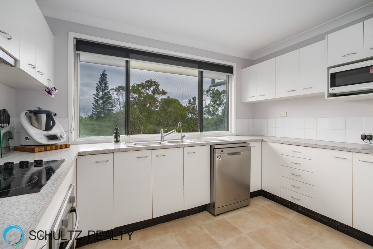 46 Beacon Drive, Cornubia, Australia 4130, 4 Bedrooms Bedrooms, ,2 BathroomsBathrooms,House,Sold,Beacon Drive,1090