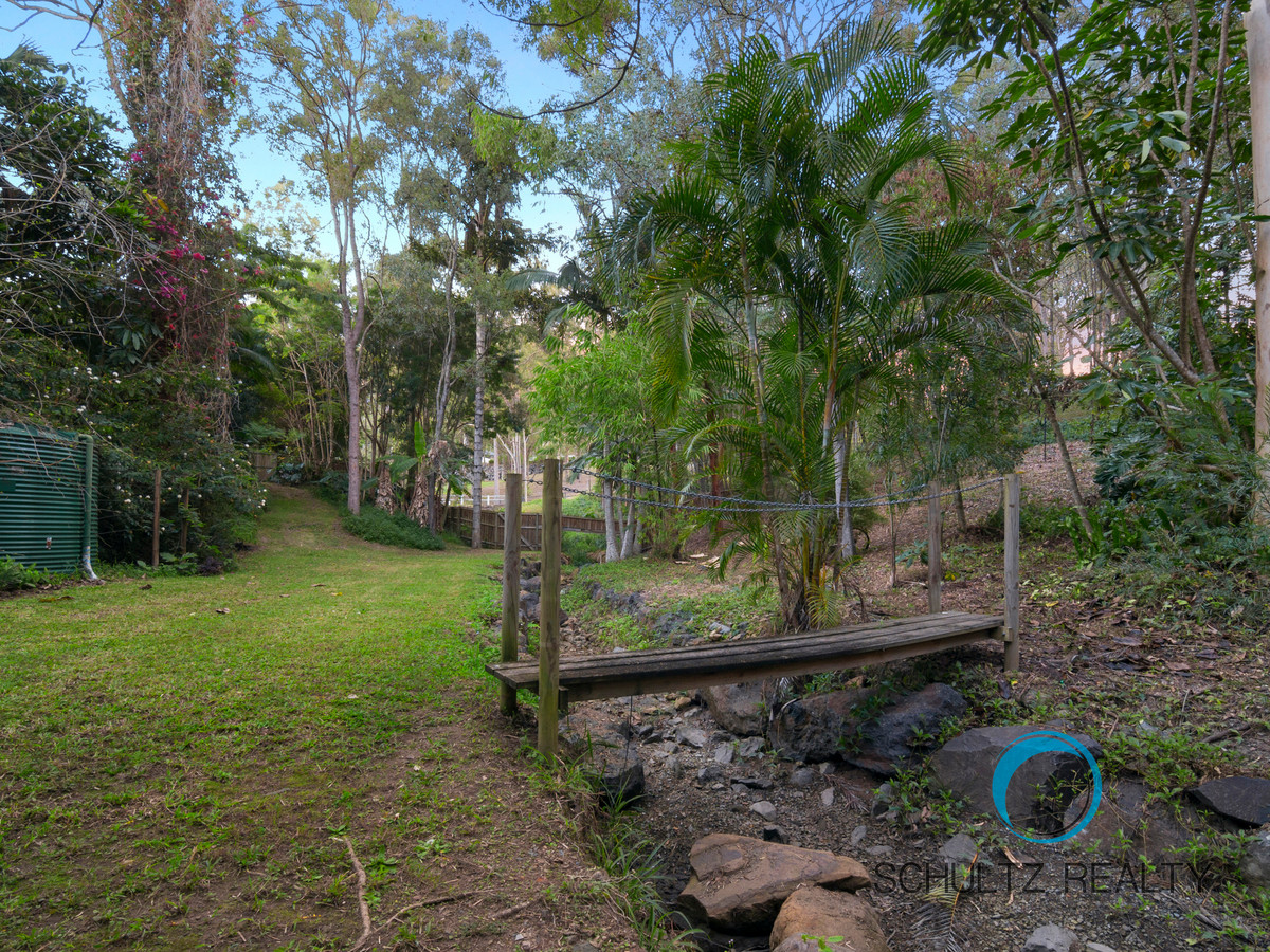 15-19 Chopin Court, Nerang, Australia 4211, 5 Bedrooms Bedrooms, ,3 BathroomsBathrooms,House,Sold,Chopin Court,1107