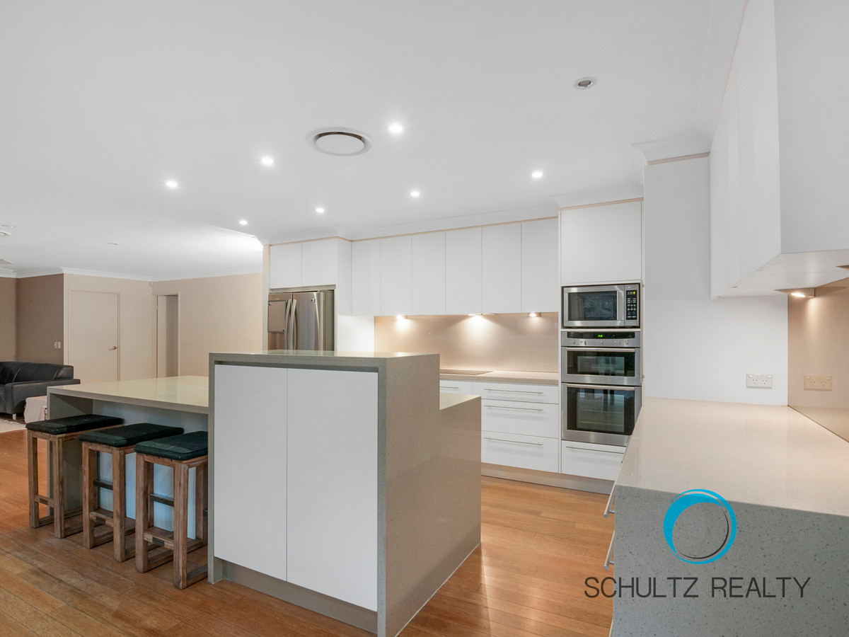 15-19 Chopin Court, Nerang, Australia 4211, 5 Bedrooms Bedrooms, ,3 BathroomsBathrooms,House,Sold,Chopin Court,1107