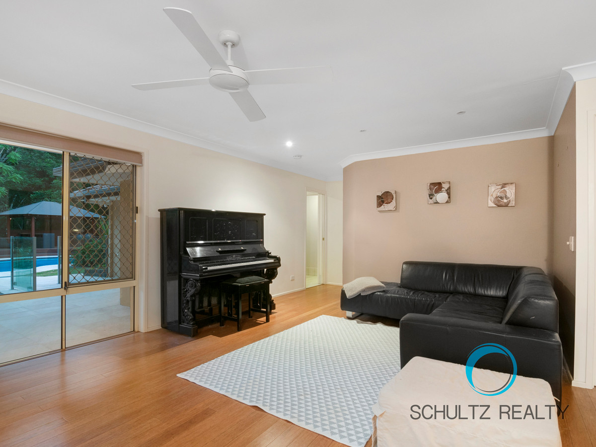 15-19 Chopin Court, Nerang, Australia 4211, 5 Bedrooms Bedrooms, ,3 BathroomsBathrooms,House,Sold,Chopin Court,1107