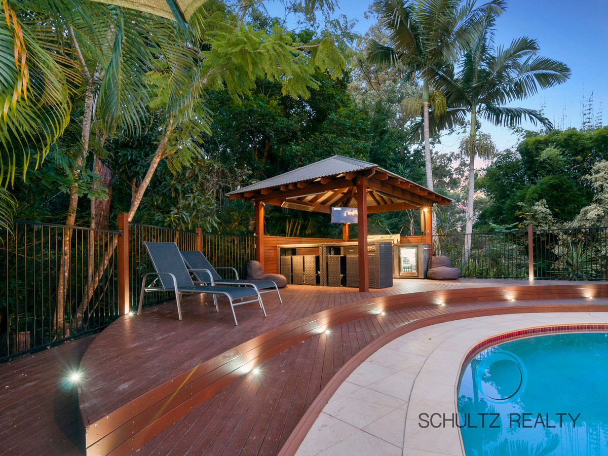 15-19 Chopin Court, Nerang, Australia 4211, 5 Bedrooms Bedrooms, ,3 BathroomsBathrooms,House,Sold,Chopin Court,1107